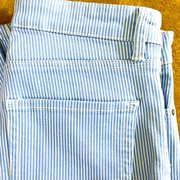 NEW H&M  L.O.G.G. Blue & White Stripe Women’s 5 Pockets Denim Pants Size 8 NEW - Picture 3 of 7